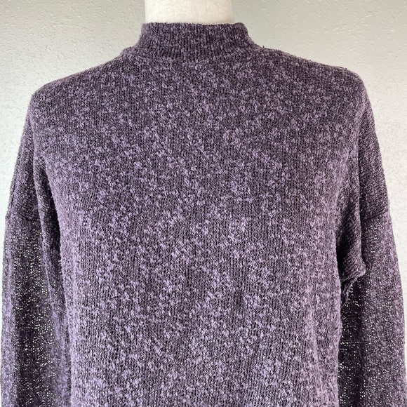 American Eagle Outfitters Sweater Size XS EUC - Picture 2 of 6